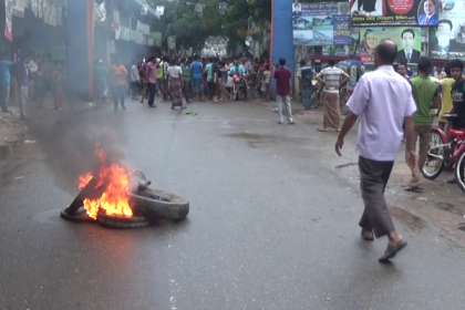 
পাকুন্দিয়ায় আওয়ামী লীগের একাংশের হরতাল চলছে