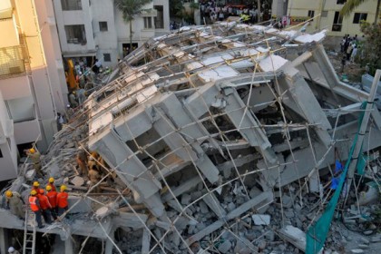 বেঙ্গালুরুতে নির্মাণাধীন ভবন ধসে নিহত ৩ 
