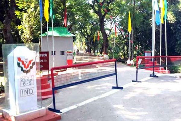 পূজা উপলক্ষে আখাউড়া স্থলবন্দর ১০ দিন বন্ধ
