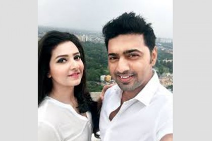 নায়ক যখন বয়ফ্রেন্ড