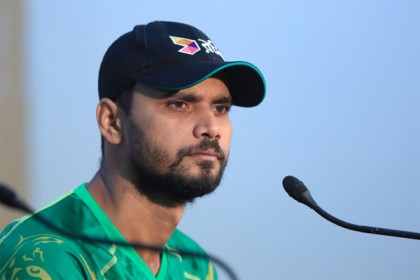 বাটলারকে 'স্যরি' বলতে হবে কেন মাশরাফির?