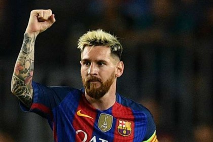 আর্জেন্টিনার কোচের মুখে মেসির প্রশংসা