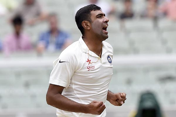 শীর্ষে ফিরলেন অশ্বিন