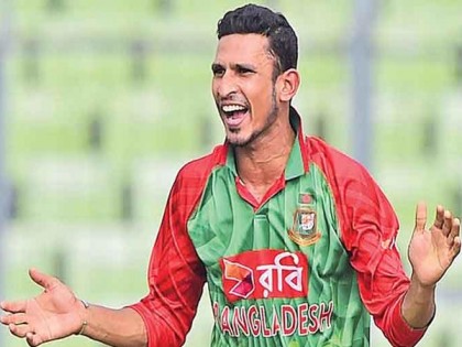 ইংল্যান্ডের উদ্বোধনী জুটি ভাঙলেন নাসির