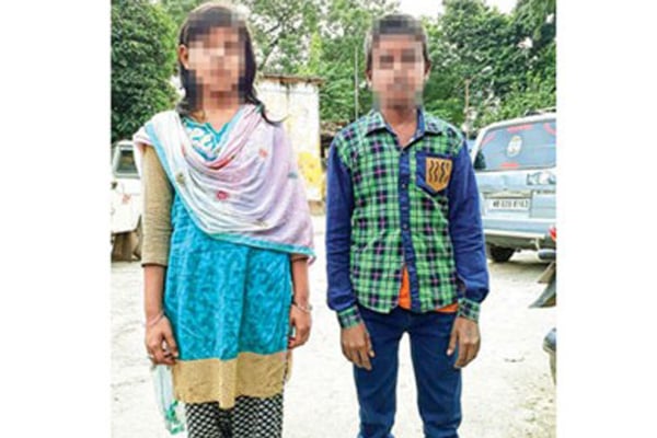 পাত্রী ক্লাস সেভেন, পাত্র প্রাইমারি!