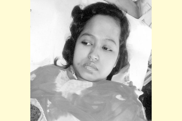 সাহায্যের আবেদন