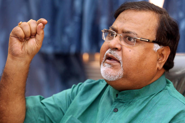 হৃদয় থেকে আলাদা হতে পারিনি
