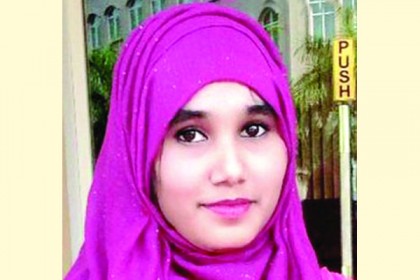 খাদিজাকে কেবিনে নেয়া হতে পারে