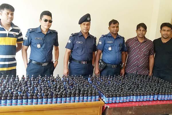 চৌদ্দগ্রামে ফেন্সিডিল উদ্ধার 
