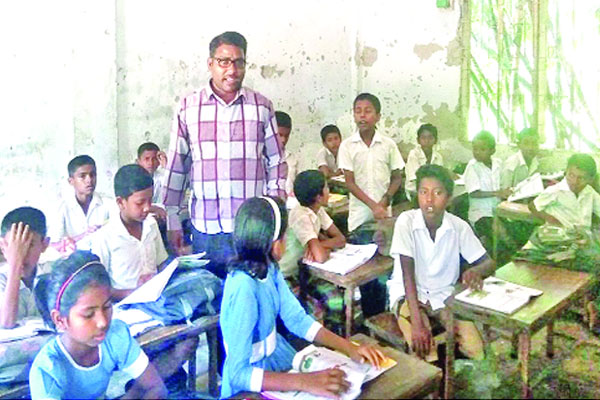 মনের আলোয় বিদ্যা বিলান প্রতিবন্ধী ফারুক