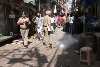 দিল্লিতে বিস্ফোরণে নিহত ১
