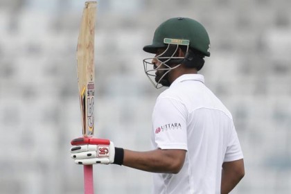 ১৭০ রানের জুটি ভেঙে ফিরলেন তামিম