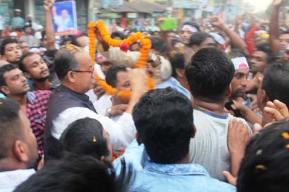 মৃণাল কান্তি দাসকে মুন্সীগঞ্জে গণসংবর্ধনা

