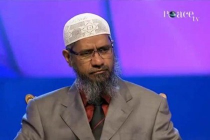 বাবার জানাজাতেও অংশ নিতে পারলেন না ডা. জাকির