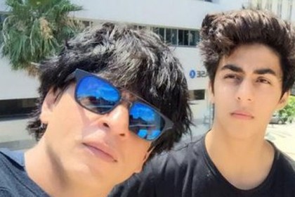 শাহরুখ খানের জন্মদিনে ছেলের উপহার!
