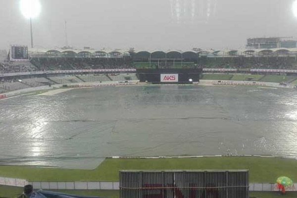 কুমিল্লা-রাজশাহীর উদ্বোধনী ম্যাচ পরিত্যক্ত