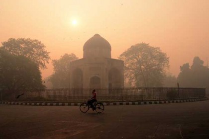 বায়ু দূষণে ভারতে ১৮০০ শিক্ষাপ্রতিষ্ঠান বন্ধ
