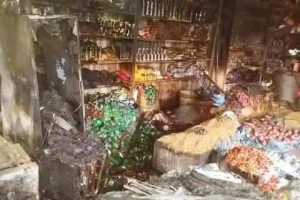 চৌদ্দগ্রামে ভয়াবহ অগ্নিকাণ্ডে দোকান পুড়ে ছাই