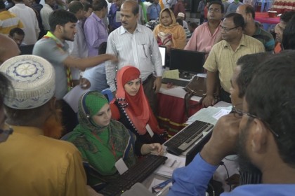 বরিশালে আয়কর মেলায় লক্ষ্যমাত্রার চেয়ে কোটি টাকা বেশি কর আদায়