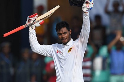 ডি সিলভার শতকে শক্ত অবস্থানে শ্রীলঙ্কা