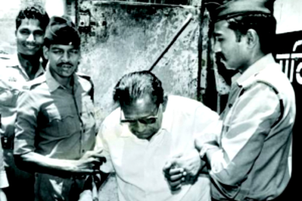 তাজমহল বিক্রির হ্যাটট্রিক করেছিলেন যিনি...