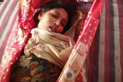 চিরকুট লিখে নারী পুলিশ সদস্যের 'আত্মহত্যা'