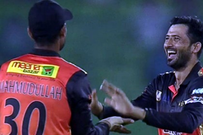 রাজশাহীর বিপক্ষে নাটকীয় জয় খুলনার 