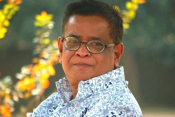 মার্কিন নির্বাচন নিয়ে হুমায়ূন আহমেদের কথাই সত্যি হয়েছে