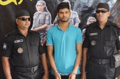 আদালত থেকে পালিয়েছে 'ধর্ষক' রুবেল