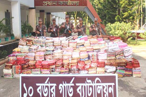 চৌদ্দগ্রামে দেড় কোটি টাকা মূল্যের ভারতীয় পণ্য আটক
