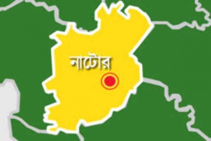 গ্রাম্য চিকিৎসক পেটালেন কাউন্সিলর