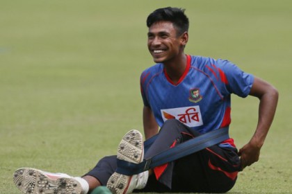 লম্বা রান আপে নেটে বোলিং করলেন মুস্তাফিজ