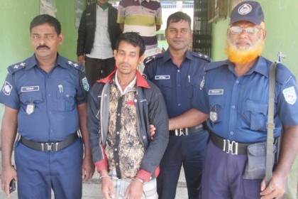 শিশু ধর্ষণের অভিযোগে 'ধর্মপিতা' আটক
