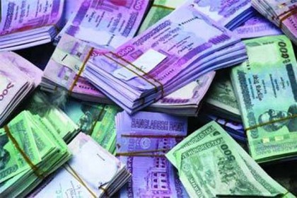 বড়াইগ্রামে জাল টাকাসহ আটক ১
