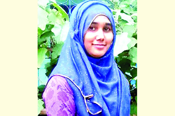 নার্গিসকে নিয়ে গান