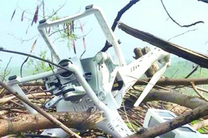 পাকিস্তানি হামলায় ভারতীয় ড্রোন ভূপাতিত!
