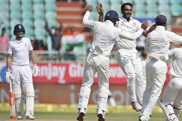 ২৪৬ রানের জয় পেল ভারত