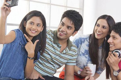 সেলফি তুলতে গিয়ে বেশি মৃত্যু হয় ভারতে
