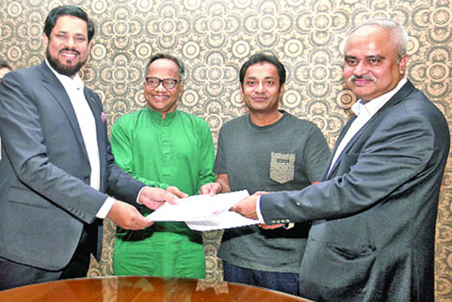 নিউজটোয়েন্টিফোর-এয়ার এশিয়া সেবা বিনিময় চুক্তি
