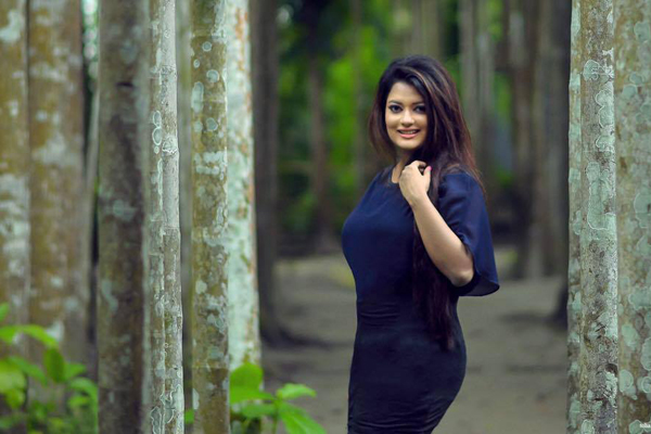 ফের বড় পর্দায় শম্পা