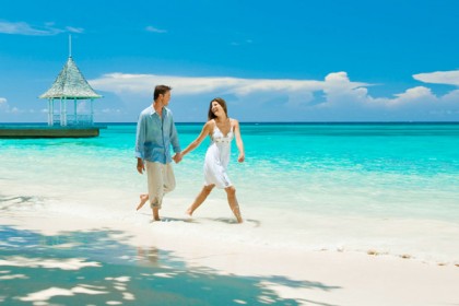 চমক থাকুক মধুচন্দ্রিমাতেও 