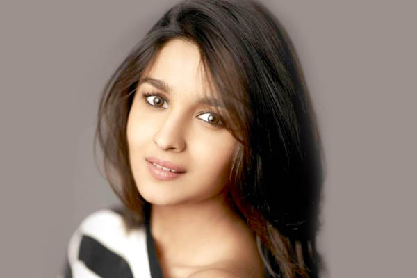  'আমাকেও সোশ্যাল মিডিয়ায় নেতিবাচক কথা শুনতে হয়'