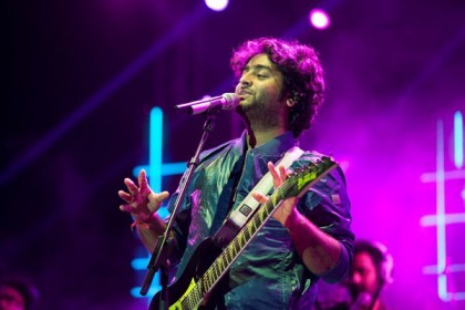 ক্যারিয়ার নিয়ে শঙ্কায় অরিজিৎ সিং