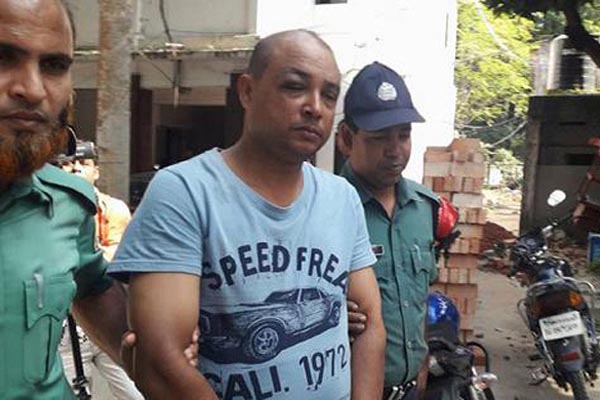 ডিম বিক্রেতার টাকা ছিনতাই, পুলিশ-আনসারের বিরুদ্ধে চার্জশিট