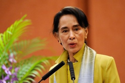 আন্তর্জাতিক মহলকে দুষলেন সুচি