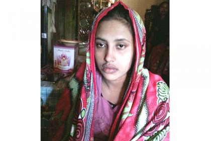 মিয়ানমারের জলসীমায় রোহিঙ্গাবাহী নৌকা ডুবি, উদ্ধার ১
