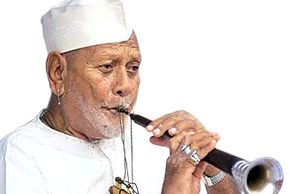 চুরি গেল বিসমিল্লাহ খানের সানাই!