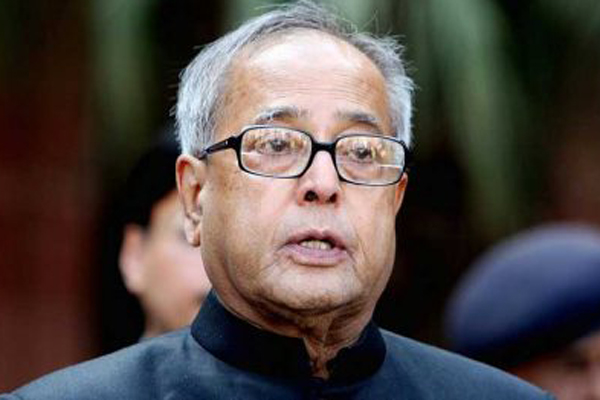 প্রণব মুখার্জির প্লেনে যান্ত্রিক ত্রুটি
