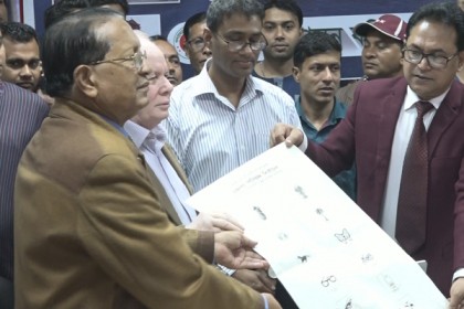 বরিশালে মইদুলের আনারস, ভুলুর ঘোড়া