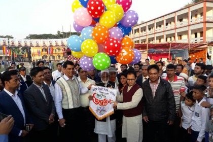 লক্ষ্মীপুরে ১০ দিনব্যাপী বিজয় মেলার উদ্বোধন